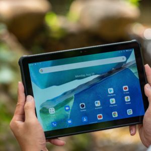 Новый планшет OUKITEL RT2 с самой большой в мире батареей для сверхпрочных планшетов появится в продаже на российском рынке в сентябре